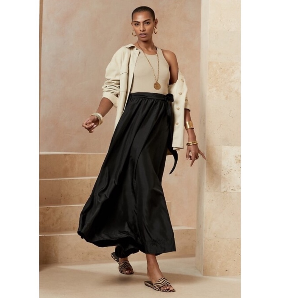 Banana Republic Black Satin-Look Maxi Skirt